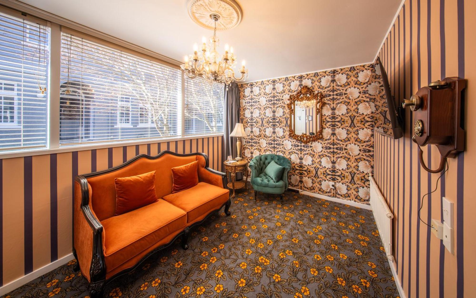 One-Bedroom Suite